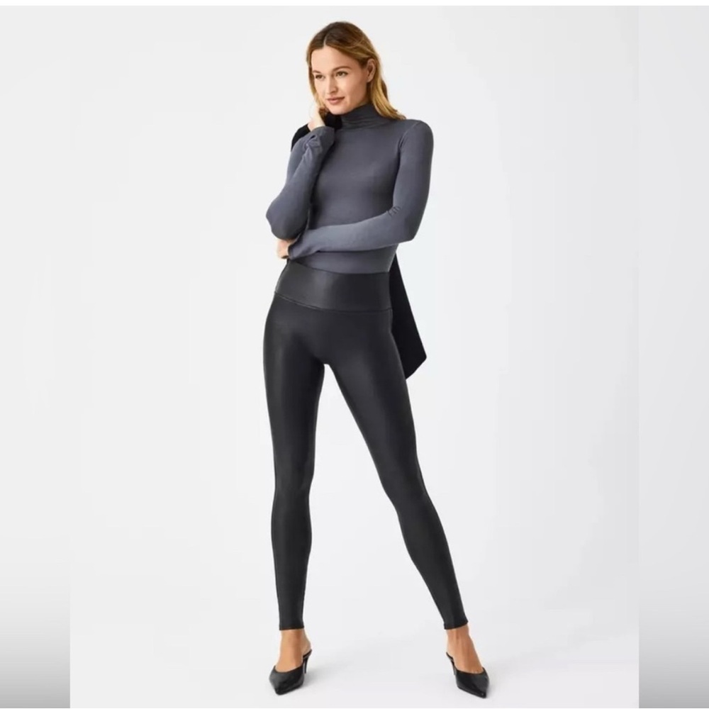 SPANX Faux Leather Black Power Waistband High Waist Leggings size medium